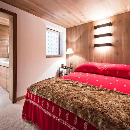 Apartment A Ten Minute Drive From The Centre
